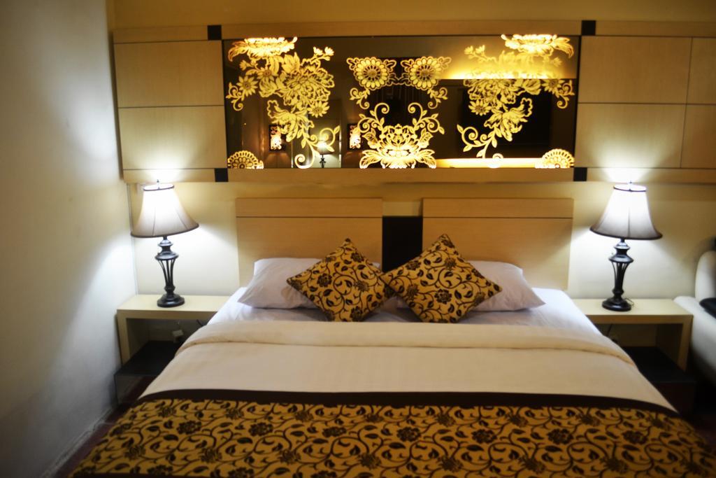 Srikandi Guesthouse Malang Room photo